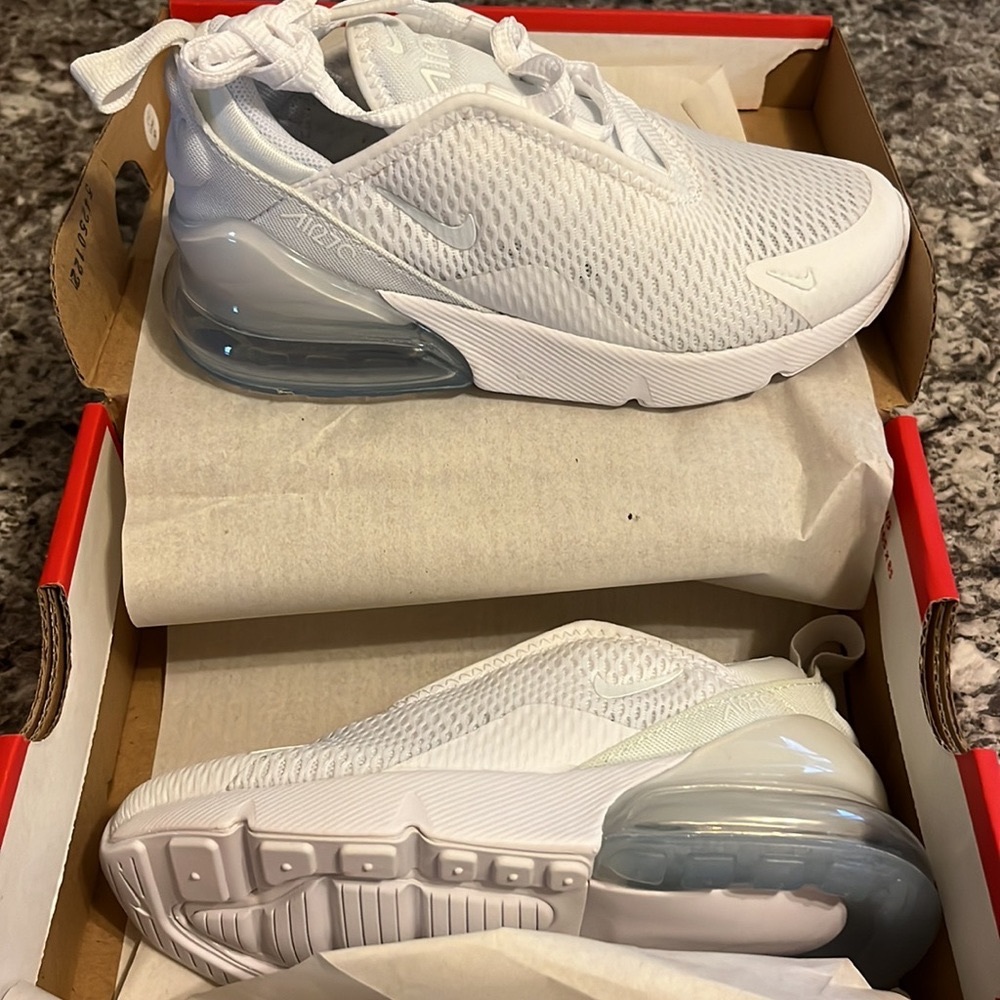 Nike Air Max 270